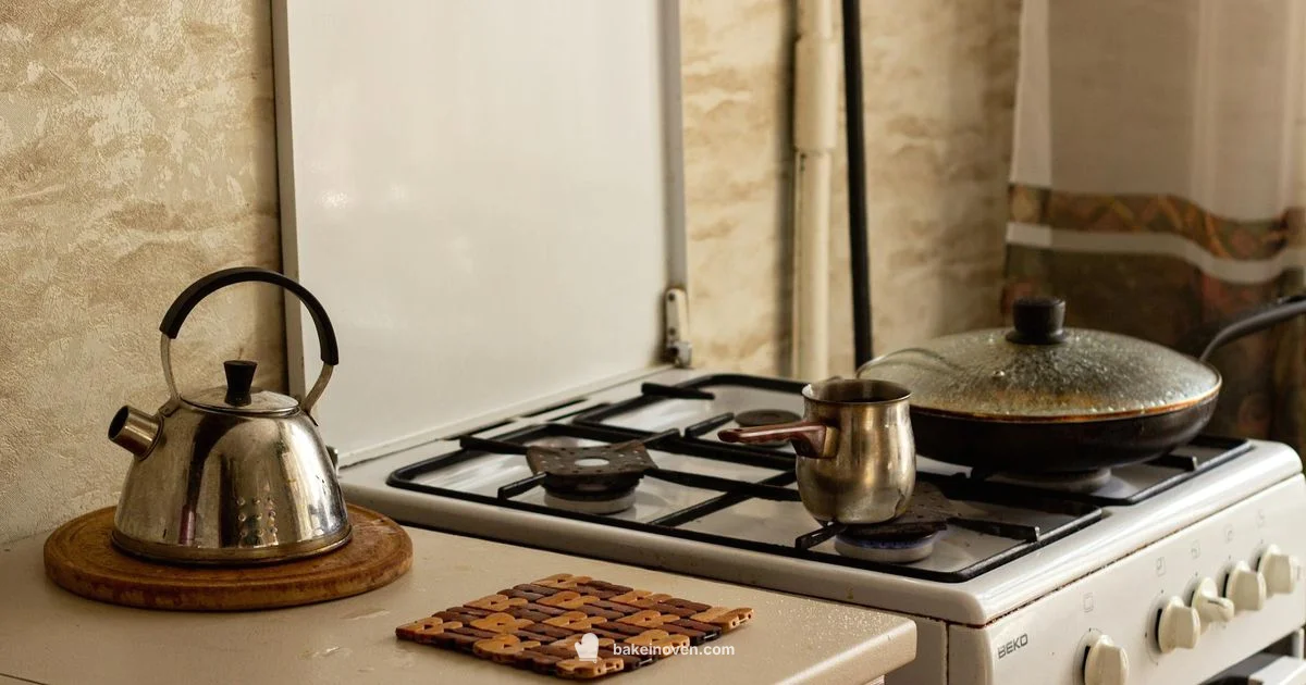 Cinnamon Roll Breakfast - Bake In Oven