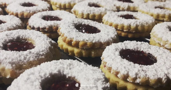 Sanding Sugar Guide - Bake In Oven